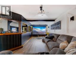 95 CHALET CRESCENT - 39