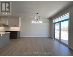 45 HEMLOCK CRESCENT - 13