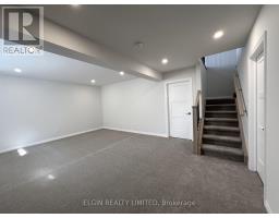 45 HEMLOCK CRESCENT - 23