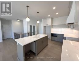 45 HEMLOCK CRESCENT - 8