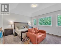 1303 DYER CRESCENT - 30