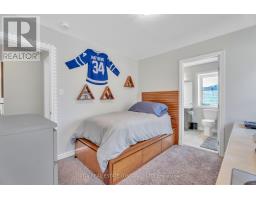 1303 DYER CRESCENT - 37