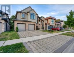 1303 DYER CRESCENT - 4