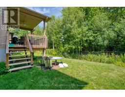 1303 DYER CRESCENT - 44
