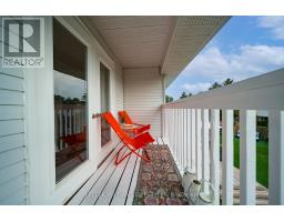 84 VIRGINIA CRESCENT - 38