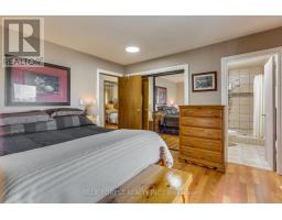 186 CRAMPTON DRIVE - 16
