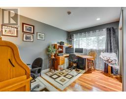 186 CRAMPTON DRIVE - 17