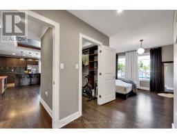 211 - 340 SUGARCREEK TRAIL - 27