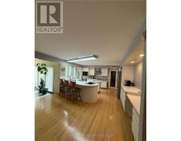 18 TOBIN COURT - 8