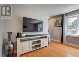496 FERNDALE AVENUE - 12