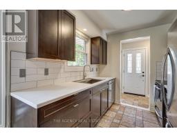 496 FERNDALE AVENUE - 16