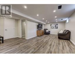 496 FERNDALE AVENUE - 31