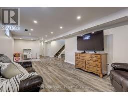 496 FERNDALE AVENUE - 33