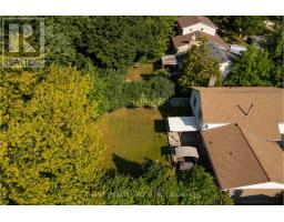 803 FARNHAM ROAD - 12