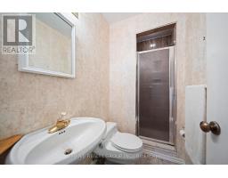 803 FARNHAM ROAD - 41