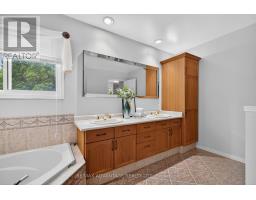 43 - 145 NORTH CENTRE ROAD - 17