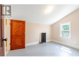 38 LINWOOD STREET - 29
