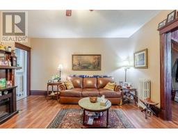 38 LINWOOD STREET - 6