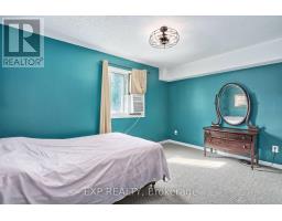 67 - 144 CONWAY DRIVE - 16