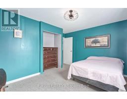 67 - 144 CONWAY DRIVE - 17