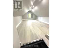 437 CHARLOTTE STREET - 18