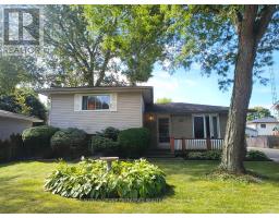 566 ALBERT BOULEVARD - 3