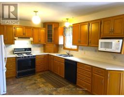 566 ALBERT BOULEVARD - 8