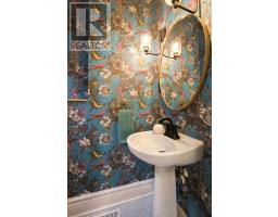 119 TECUMSEH AVENUE E - 19