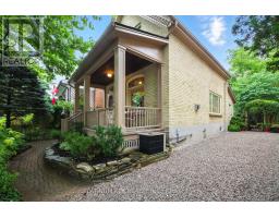 119 TECUMSEH AVENUE E - 2