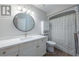 45 MC GREGOR COURT - 10