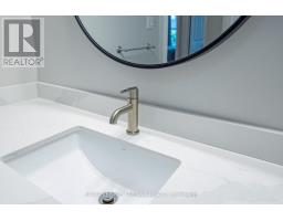 45 MC GREGOR COURT - 11