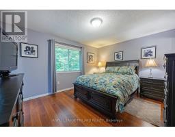 45 MC GREGOR COURT - 12