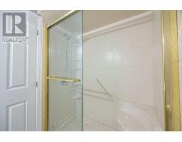 45 MC GREGOR COURT - 16