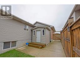45 MC GREGOR COURT - 40