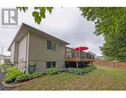 45 MC GREGOR COURT - 43