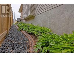45 MC GREGOR COURT - 45