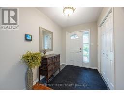 45 MC GREGOR COURT - 6