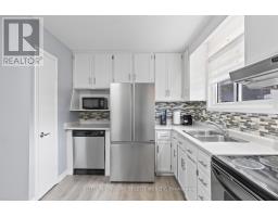 71 DUDLEY CRESCENT - 13