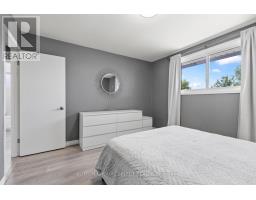 71 DUDLEY CRESCENT - 20