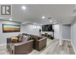 64 BOND STREET - 16