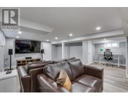 64 BOND STREET - 17