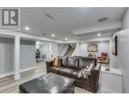 64 BOND STREET - 18