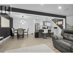 14 - 105 ANDOVER DRIVE - 10