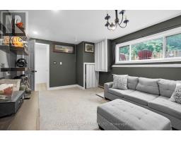 14 - 105 ANDOVER DRIVE - 28