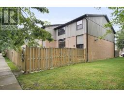 14 - 105 ANDOVER DRIVE - 3
