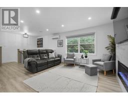 14 - 105 ANDOVER DRIVE - 9