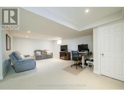 8 FENWICK COURT - 24