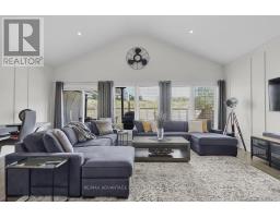 42 BOWMAN DRIVE - 15