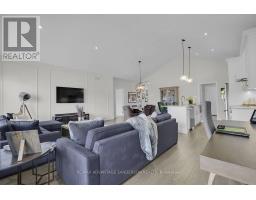 42 BOWMAN DRIVE - 17