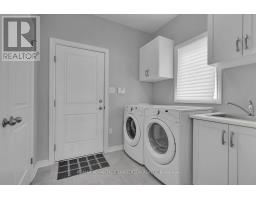 42 BOWMAN DRIVE - 33